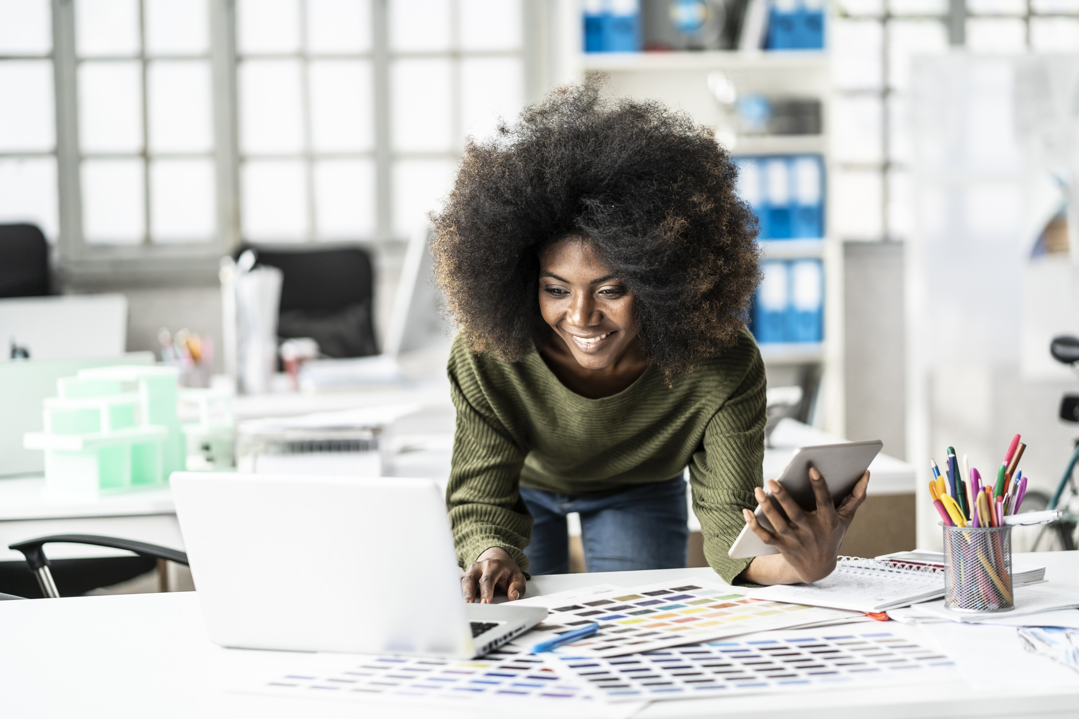 How To Successfully Launch A New Product: Key Steps & Considerations